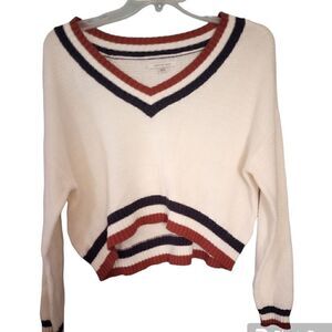 American eagle textured V neck sweater